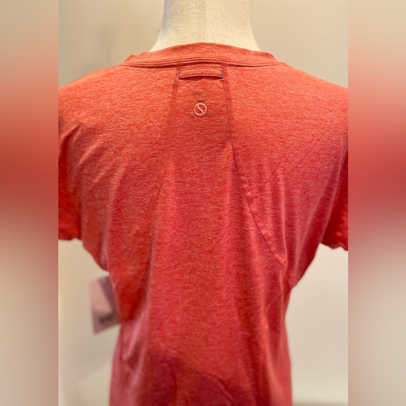 SHAPE, Sz L, Red, Stride Active Tee - NWT - Picture 6 of 14